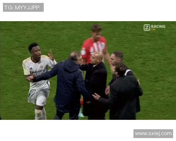 突发！维尼修斯宣布将离队，球迷不舍告别